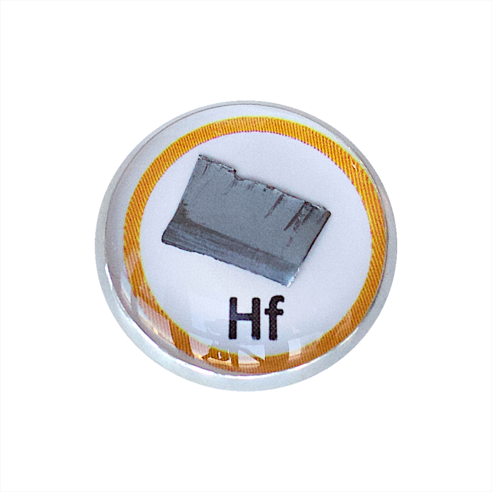 Hf. Пуговица 18 мм.